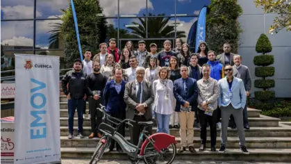 ¡A la U en bici! 400 membresías entregadas por parte del GAD Municipal de Cuenca