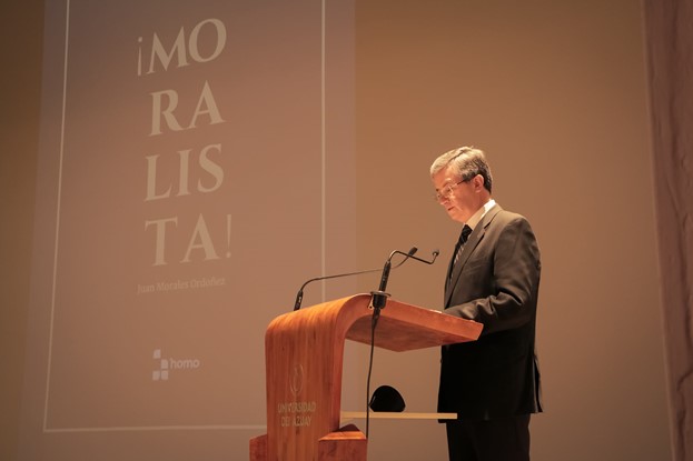 Launch of the book "Moralista" by Juan Morales