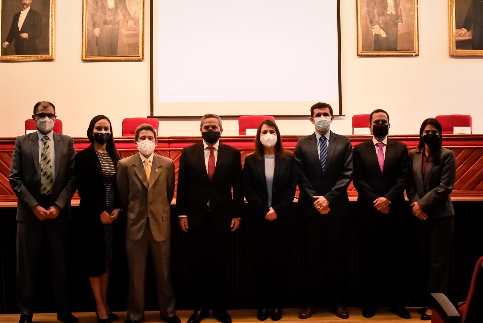 La UDA presenta su primer doctorado en conjunto con la Universidad de Cuenca