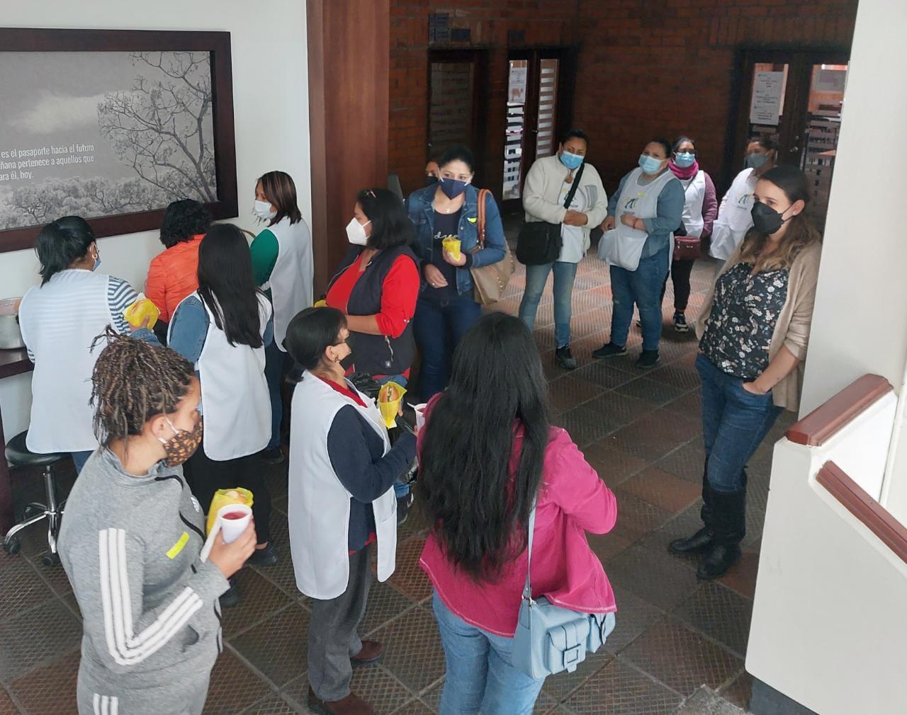 Proyecto con la Fundación Avanzar gradúa a sus primeros estudiantes