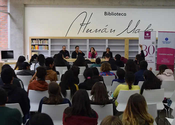 Autores del libro “Rehenes” debaten sobre el rol del periodismo de investigación