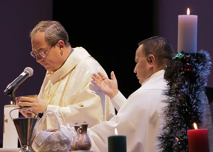 The Eucharist was celebrated for Christmas at the University of Azuay