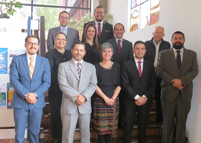 En un acto histórico, asumen los representantes de los graduados de la UDA