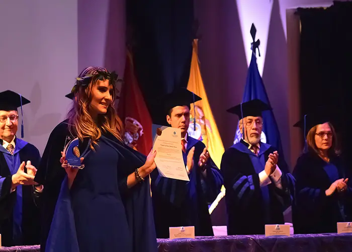 Ceremonia de premiación a los mejores egresados