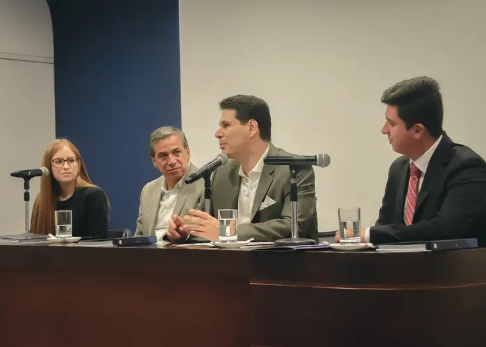 Conversatorio con Pedro Palacios, alcalde electo de Cuenca
