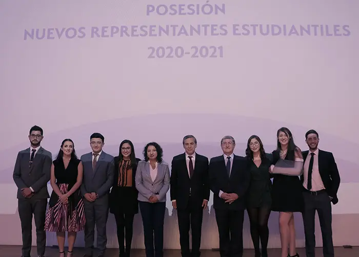 Posesión de los nuevos representantes estudiantiles 2020-2021