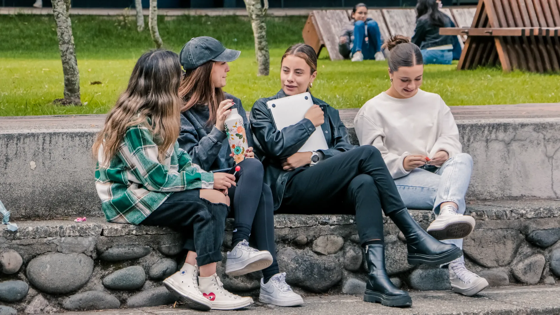 ¿Sabes cuántas ofertas de trabajo existen hoy para la carrera que estudias?