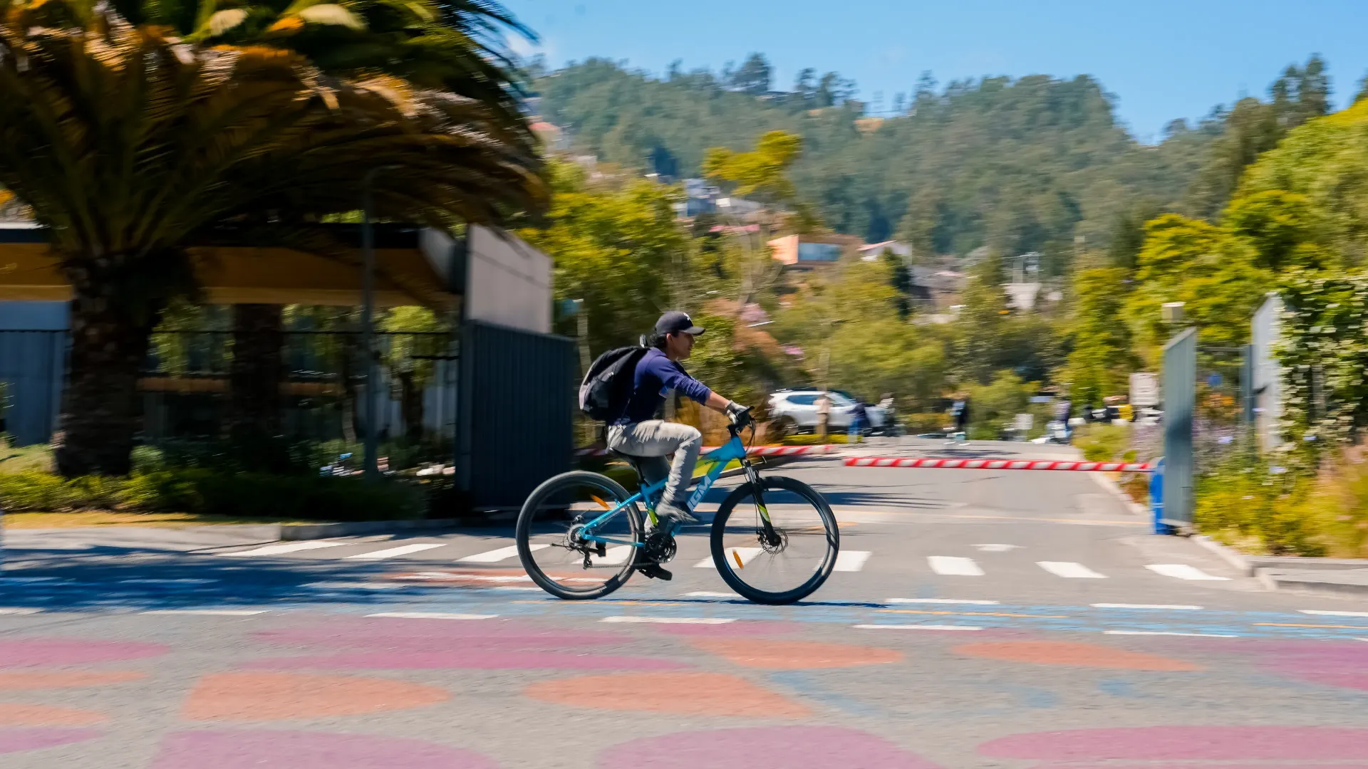 🚲✨ La ciclovía está, el parqueadero también… ¿te animas a pedalear?