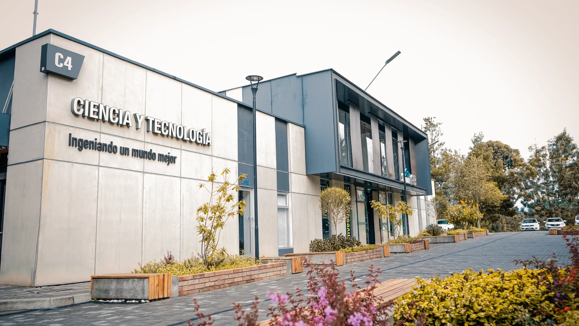 La Universidad del Azuay se integra a la Red INNOPROT