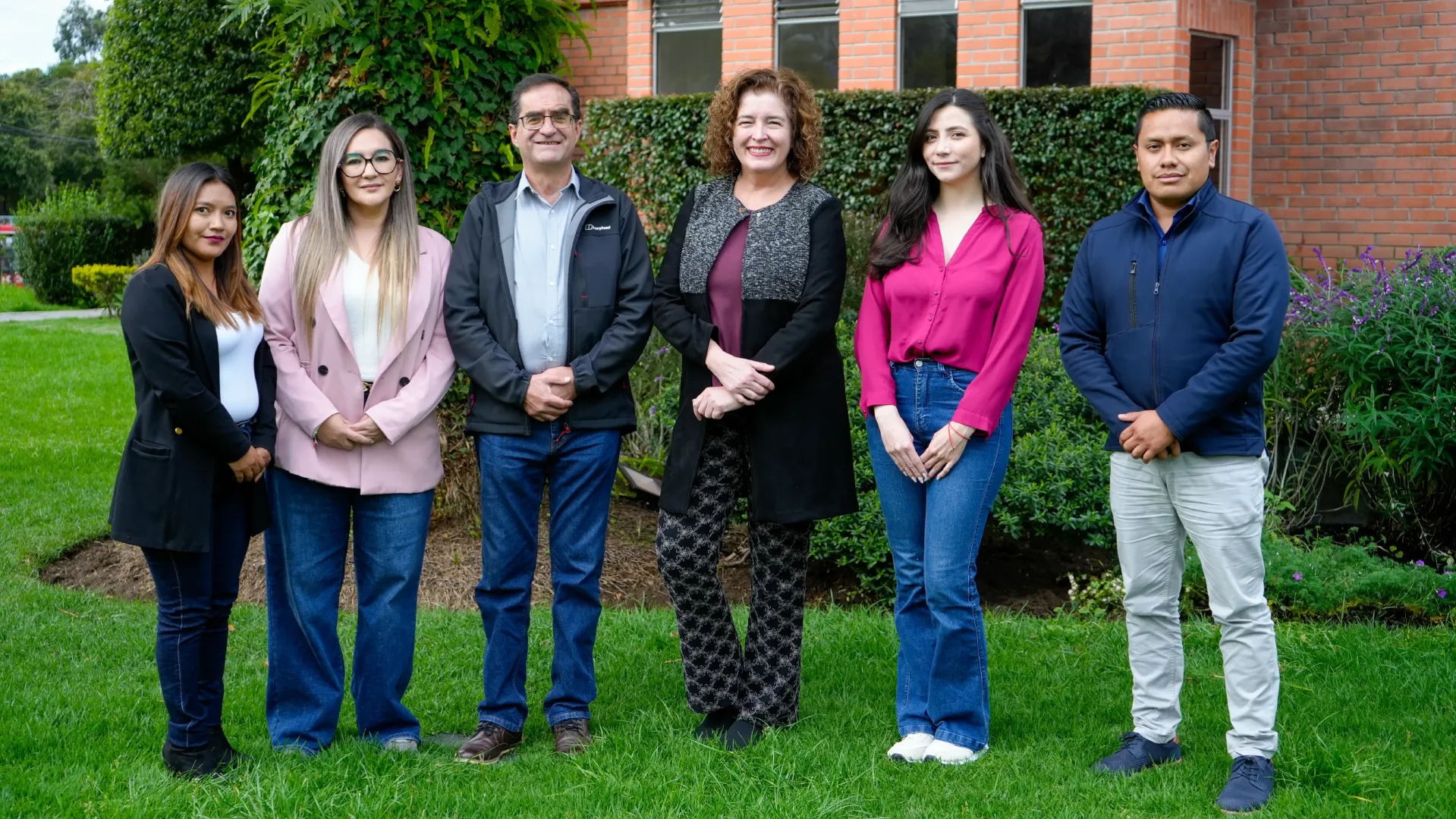 Proyecto internacional con participación de la Universidad del Azuay impulsará investigación científica y desarrollo comunitario en el austro ecuatoriano