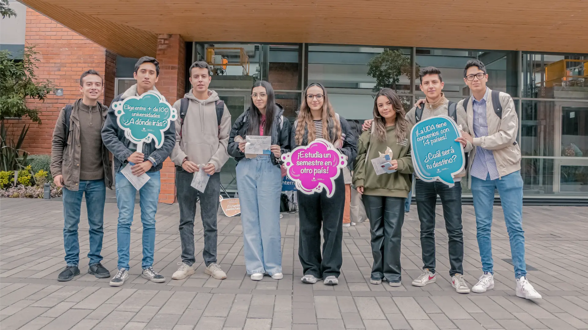 ¡Explora el mundo con la UDA! Encuentro de Oportunidades Internacionales