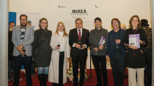 Coloquio en la Bienal, en el arte y en la cultura del mundo