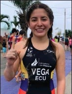 Triatleta Paula Vega obtiene beca olímpica París 2024