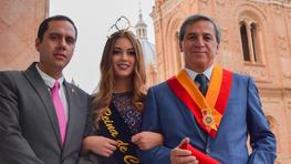 Delivery of the Municipality of Cuenca Badge to the University of Azuay