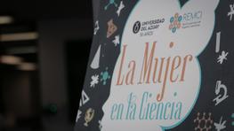 Exposición " Mujeres y Ciencia en la Universidad del Azuay" 