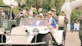 Commemorative Parade University of Azuay 50 years