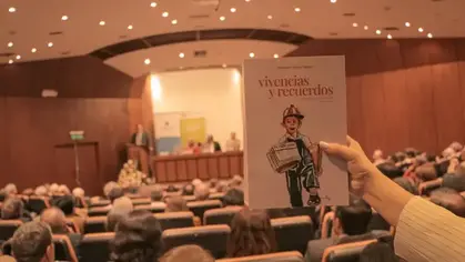 "Vivencias y Recuerdos" una recopilación de editoriales de Francisco Chérrez