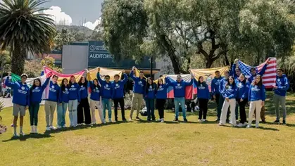 ¡Despedida Pumas embajadores! entrega de casacas a estudiantes que viajarán a programas de movilidad internacional