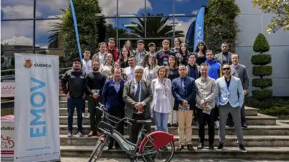 ¡A la U en bici! 400 membresías entregadas por parte del GAD Municipal de Cuenca