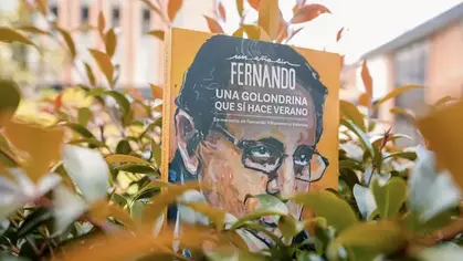 Libro  “Un año sin Fernando, una golondrina que sí hace verano” por Amanda y Tamia Villavicencio