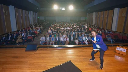 UDA Book: presentación de la app