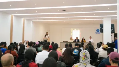 En la Universidad del Azuay se realizó el encuentro “De la teoría a la Práctica”