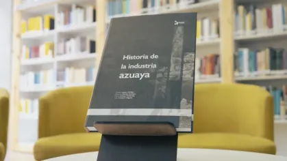 En la Universidad del Azuay se presentó el libro “Historia de la Industria Azuaya”