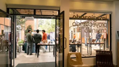 La Facultad de Diseño y Arte y la Facultad de Arquitectura presentaron los trabajos de fin de ciclo de sus estudiantes