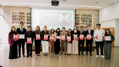 Presentación de la Revista Prisma