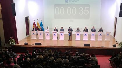 Debate de los candidatos a la Prefectura del Azuay en la UDA