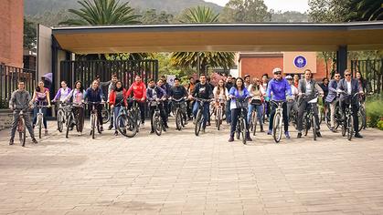 La UDA se sube a la bicicleta