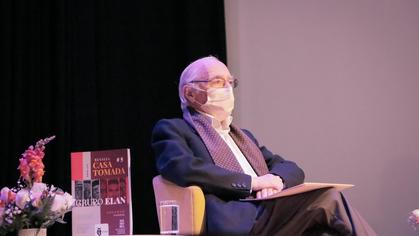 “La literatura es una extensión del pensamiento”