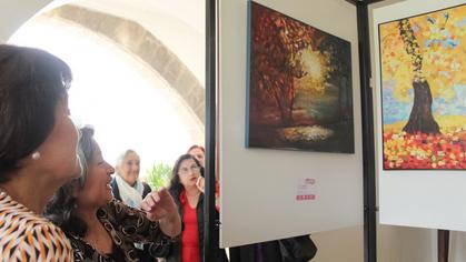 Inauguration of the artistic exhibition "Mirada de Mujer"