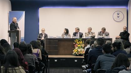 Presentación del libro “Por una comunicación del común” de Mauro Cerbino