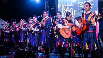 La UDA en la ceremonia de clausura del Festival de la Lira 2019