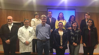 Jornada de trabajo en Medicina con doctor en Inmunología 