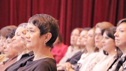 La UDA debate el rol de la mujer y la niña en la ciencia y celebra a “sus” pioneras