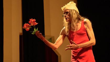 "10 minutos sobre las tablas’’ para celebrar el Día Mundial del Teatro