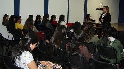 Talk about suicide was held at the Universidad del Azuay