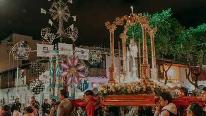 La Universidad del Azuay se une a la tradición del Corpus Christi