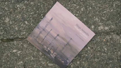 Se presentó la obra “Diego Jaramillo. Parajes del silencio (1975 - 2025) en la Universidad del Azuay