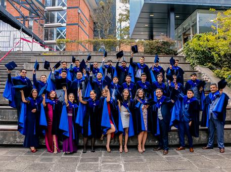 Investidura de la Facultad de Ciencia y Tecnología