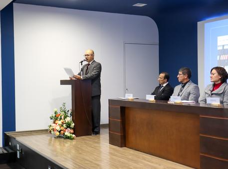 Presentación de los libros: Análisis Financiero, Finanzas Operacionales y Economía 1 