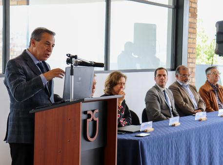 Simposio "Nueva Ley de Competitividad Energética"