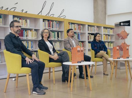 Presentación del libro “Arq UDA Proyectos 2022”