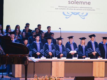  Inauguración del campus renovado y celebración del Día del Maestro y de la Comunidad