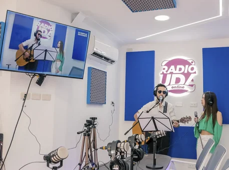 Radio UDA: donde el aprendizaje y entretenimiento se fusionan