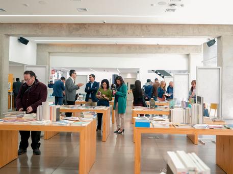 Vigésimo aniversario de Casa Editora