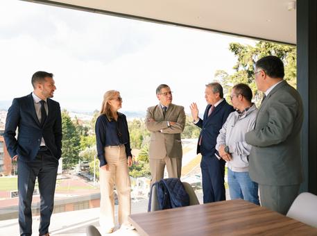 Visita del Presidente Ejecutivo CENTROSUR