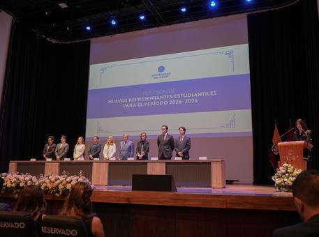 Posesión de los nuevos representantes estudiantiles 2025 - 2026